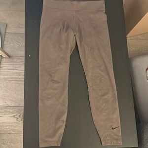 Nike leggings